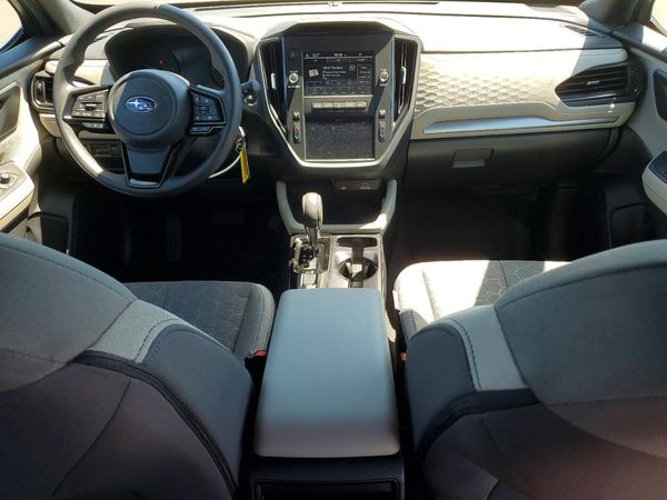 2026 SUBARU FORESTER Base Plus