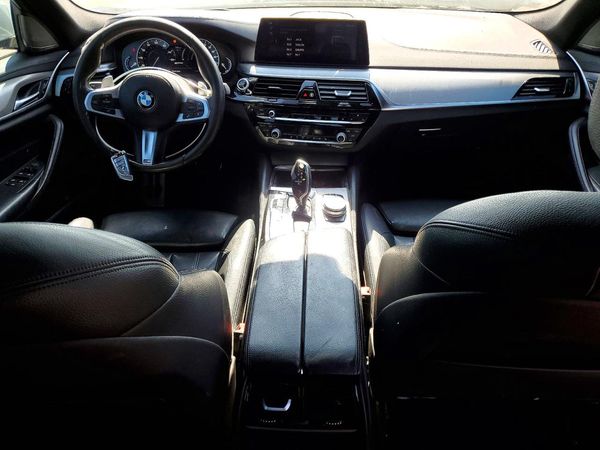 2018 BMW 530E