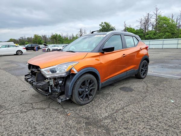 2020 NISSAN KICKS