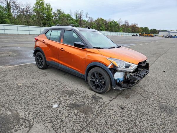 2020 NISSAN KICKS