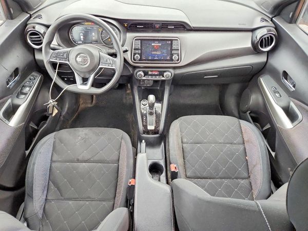 2020 NISSAN KICKS