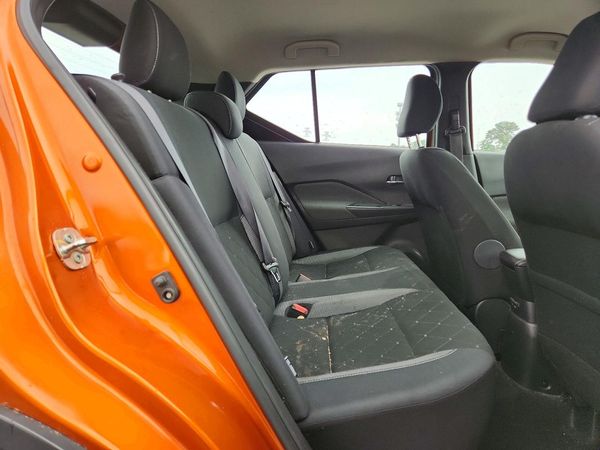 2020 NISSAN KICKS