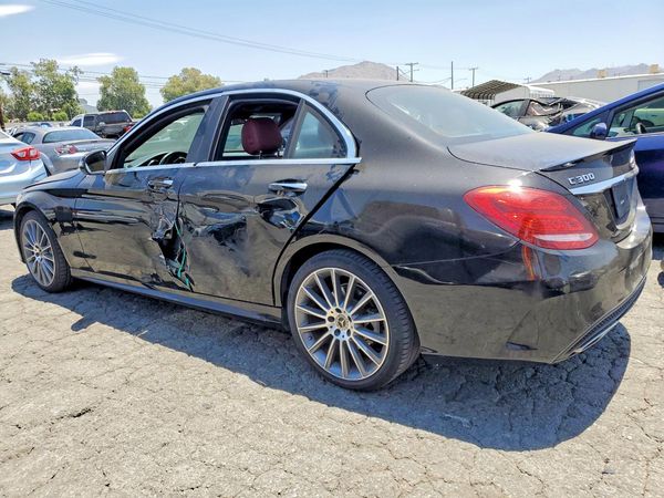 2018 MERCEDES-BENZ C C300