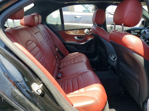 2018 MERCEDES-BENZ C C300