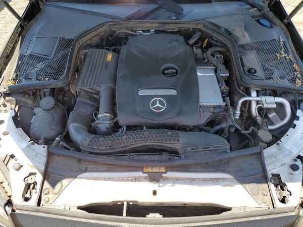 2018 MERCEDES-BENZ C C300