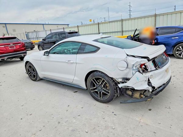 2020 FORD MUSTANG I4 Coupe
