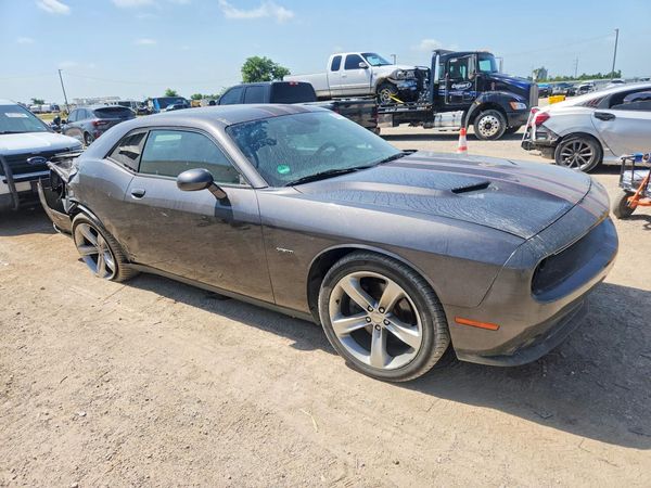 2016 DODGE CHALLENGER SXT Plus