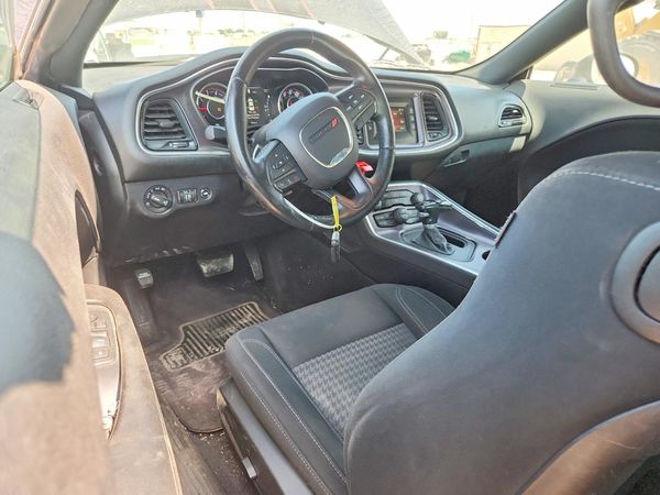 2016 DODGE CHALLENGER SXT Plus