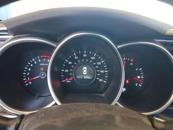 2015 KIA OPTIMA GL - Middle-low