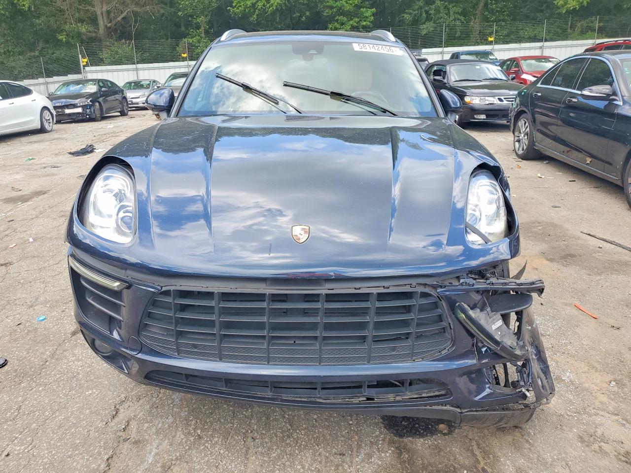 2017 PORSCHE MACAN