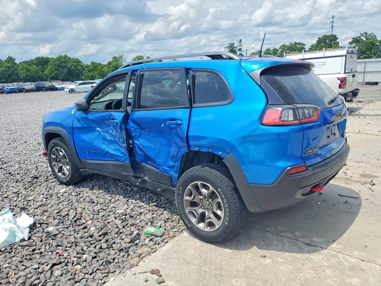 2021 JEEP CHEROKEE TRAILHAWK 4X4