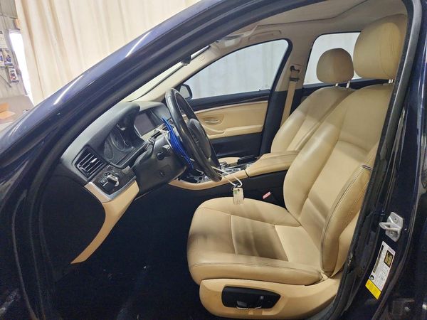2016 BMW 528
