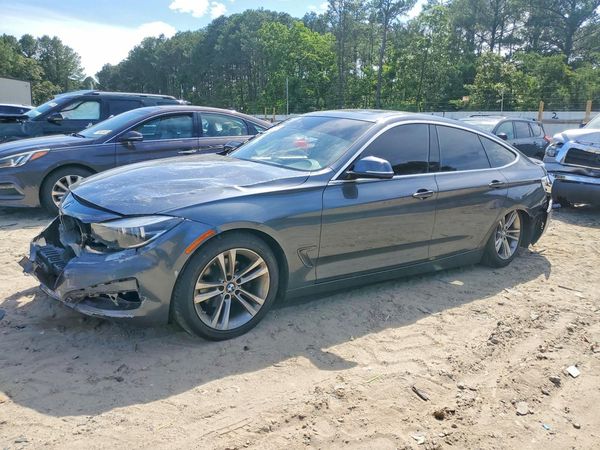 2018 BMW 330 xDrive GT