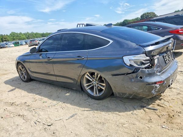 2018 BMW 330 xDrive GT