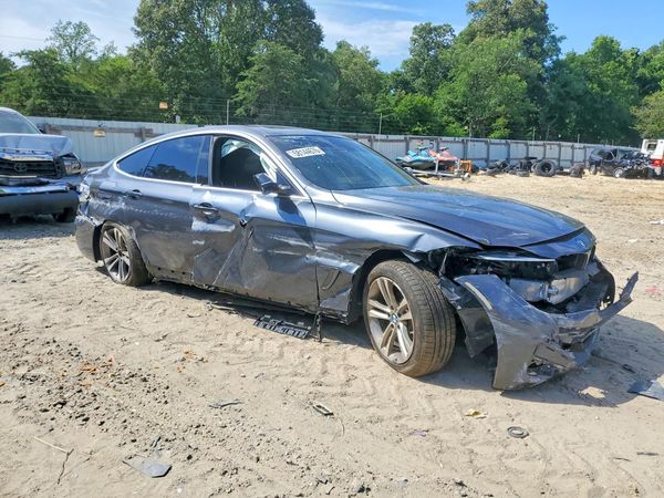 2018 BMW 330 xDrive GT