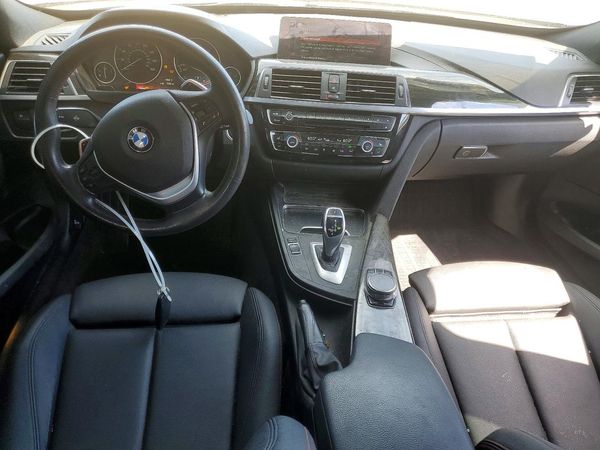 2018 BMW 330 xDrive GT