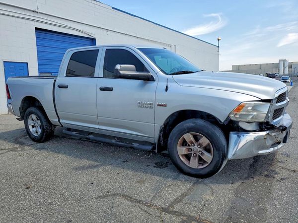 2017 RAM 1500 ST