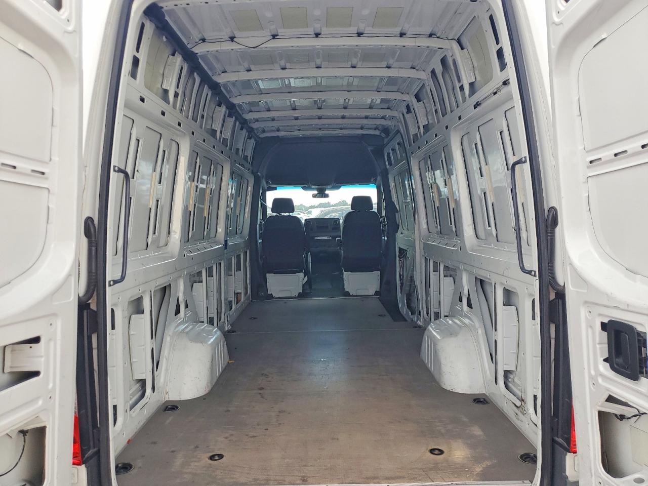 2021 MERCEDES-BENZ SPRINTER 907 (VS30)