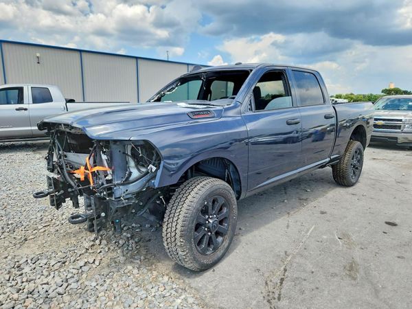 2025 RAM 2500 Big Horn/Lonestar