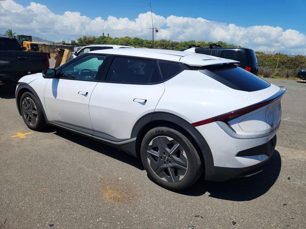 2025 KIA EV6