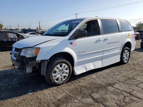 2017 DODGE GRAND CARAVAN SE