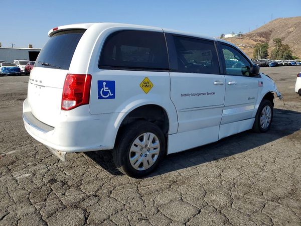 2017 DODGE GRAND CARAVAN SE
