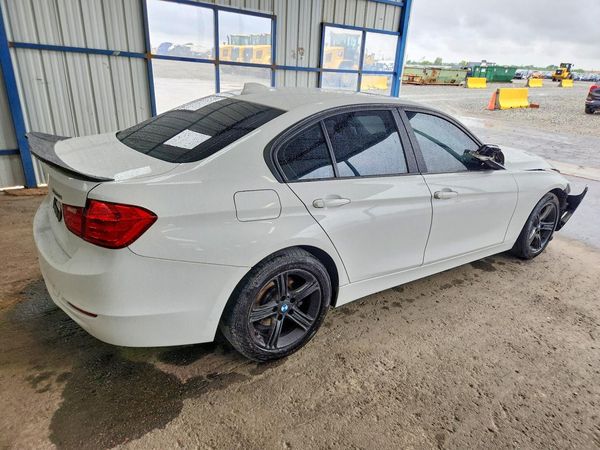 2015 BMW 320 xDrive SA