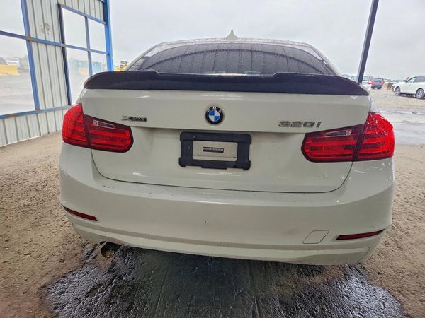 2015 BMW 320 xDrive SA