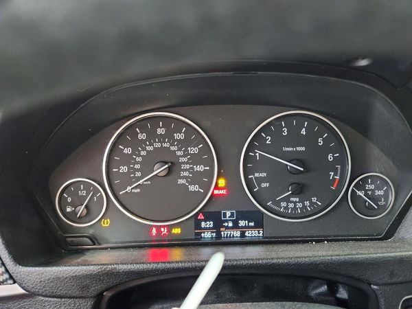2015 BMW 320 xDrive SA