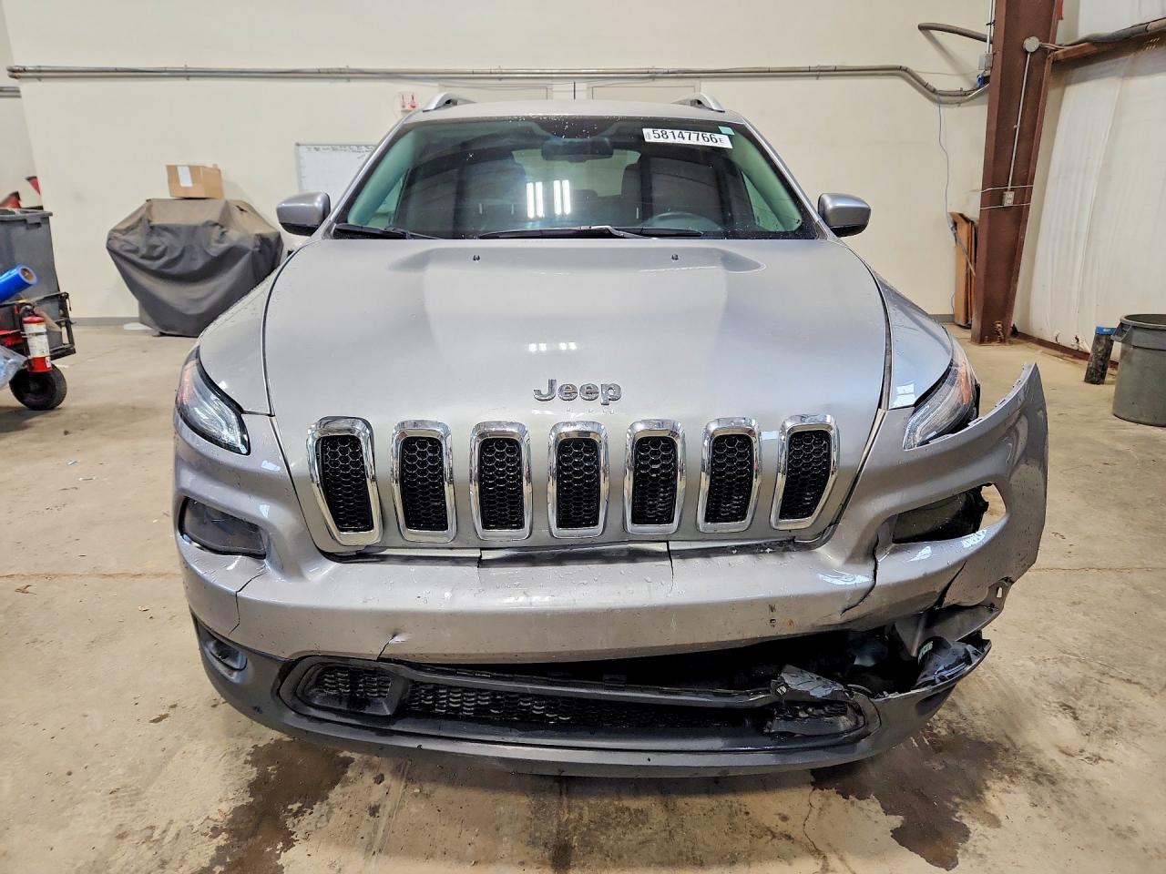2016 JEEP CHEROKEE LATITUDE 4X4