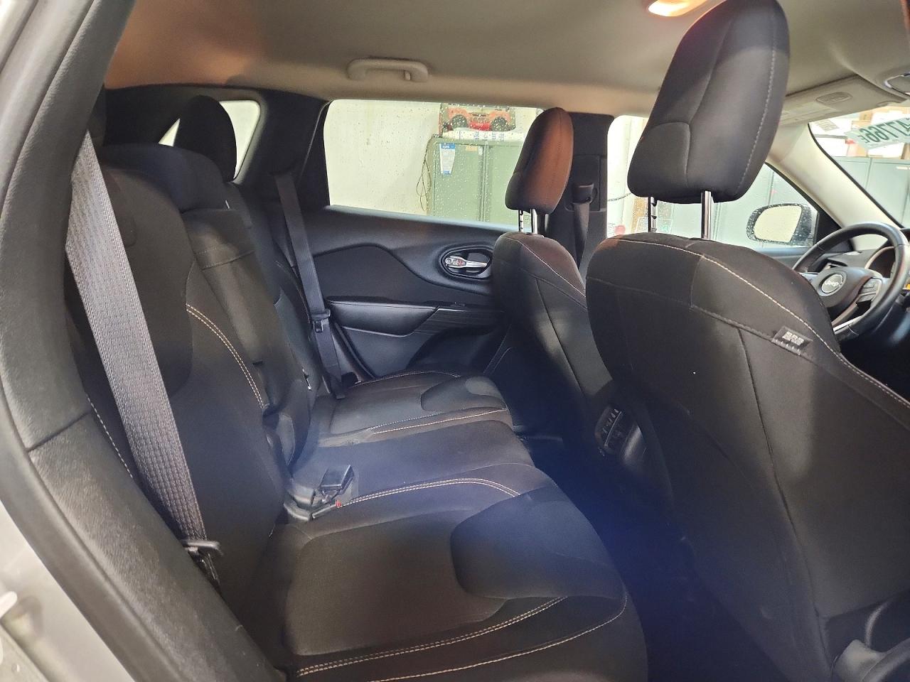 2016 JEEP CHEROKEE LATITUDE 4X4
