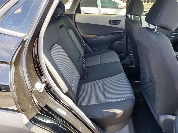 2019 HYUNDAI KONA SE