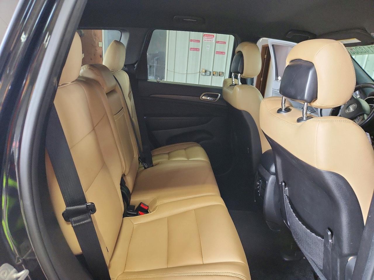 2015 JEEP GRAND CHEROKEE LAREDO 4X4