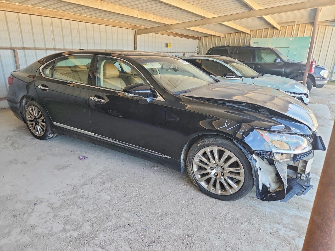2015 LEXUS LS 460