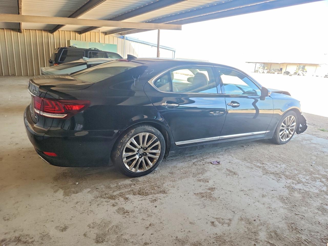 2015 LEXUS LS 460