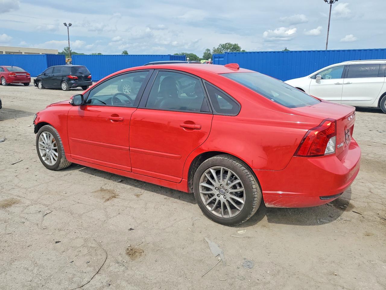 2009 VOLVO S40