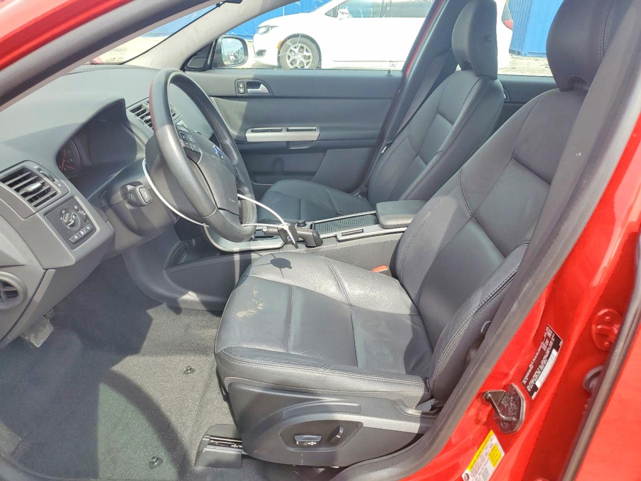 2009 VOLVO S40