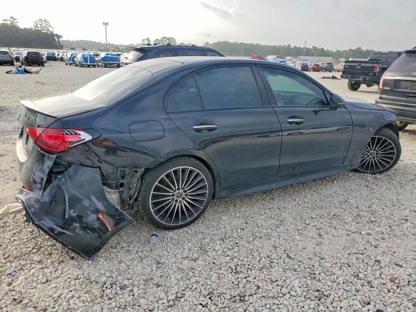 2022 MERCEDES-BENZ C C300