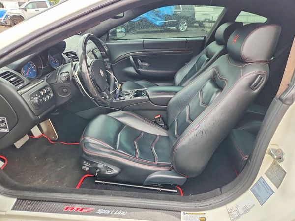 2012 MASERATI GRANTURISMO