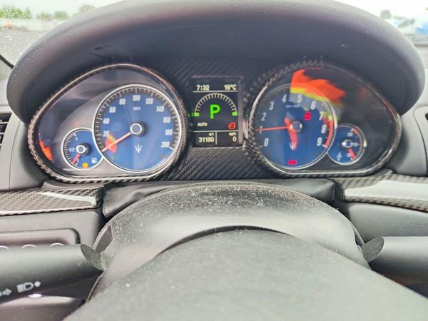 2012 MASERATI GRANTURISMO