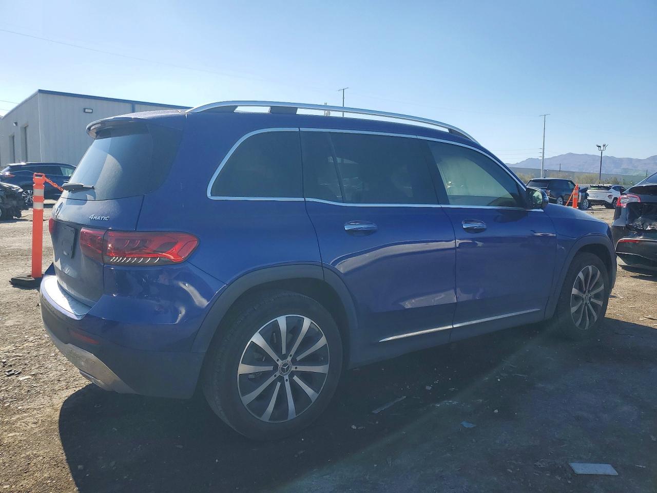 2022 MERCEDES-BENZ GLB GLB250 / GLB250 4MATIC