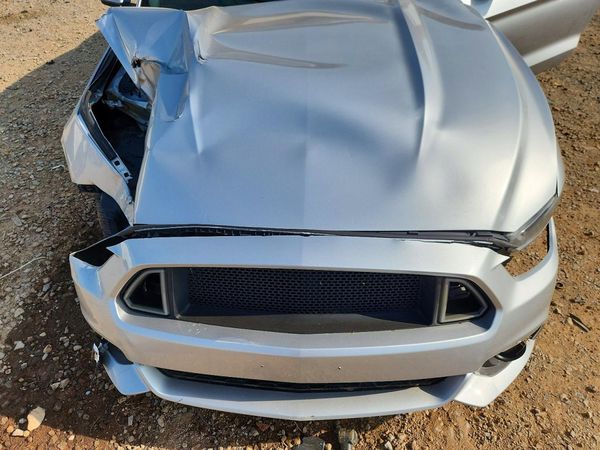 2017 FORD MUSTANG I4 Coupe