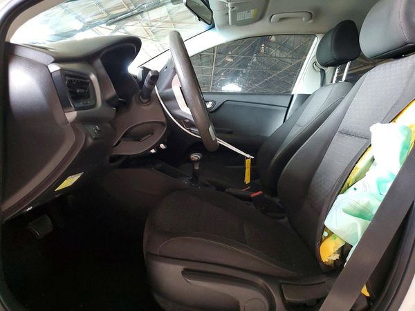 2021 KIA RIO LX, S