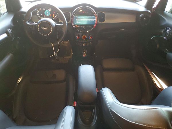 2022 MINI COOPER