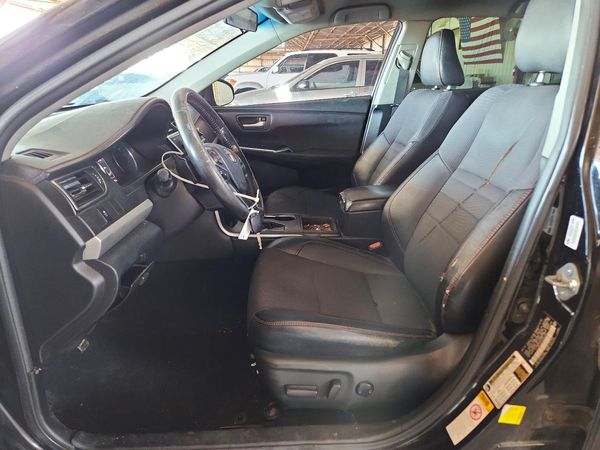 2016 TOYOTA CAMRY