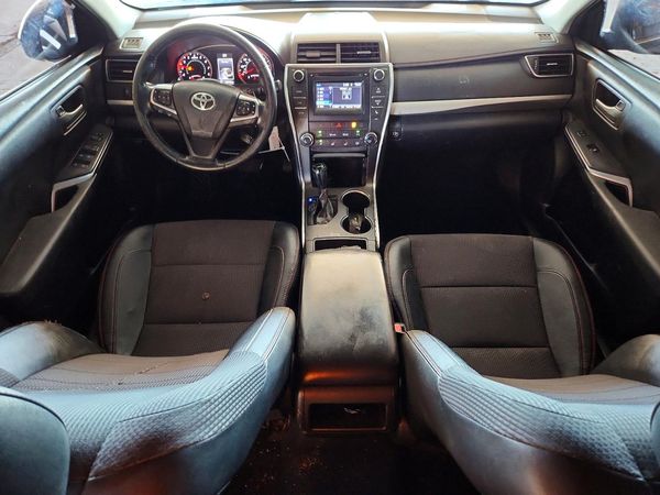 2016 TOYOTA CAMRY