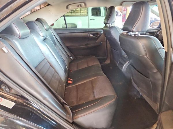 2016 TOYOTA CAMRY