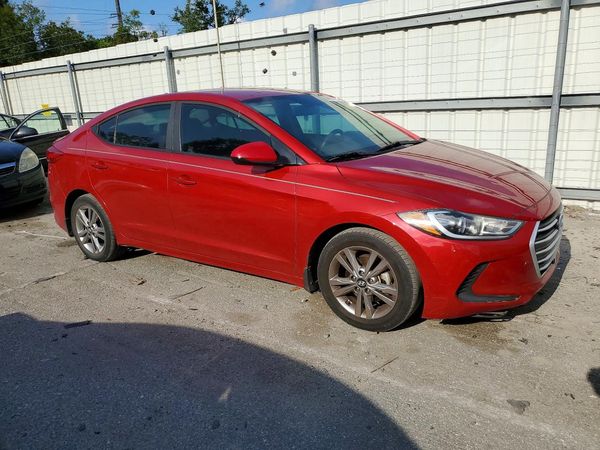 2017 HYUNDAI ELANTRA