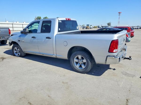 2015 RAM 1500 ST