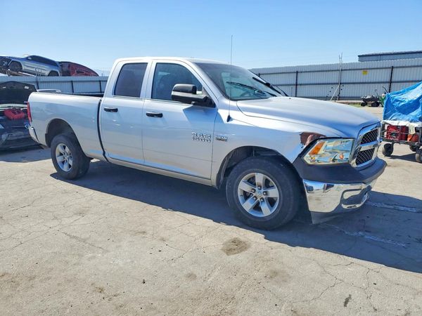 2015 RAM 1500 ST